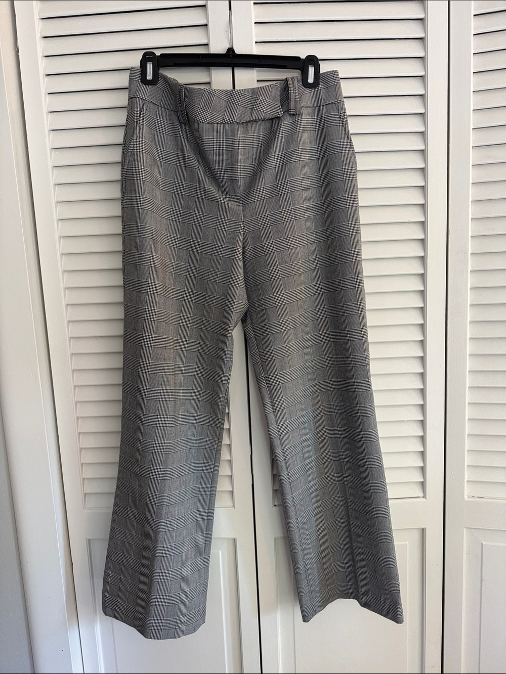 St. John Collection Houndstooth Fashion Fit Pants 10